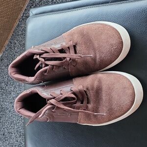 Oakley seude brown leather....nice used  slip on shoes ....size 8.5